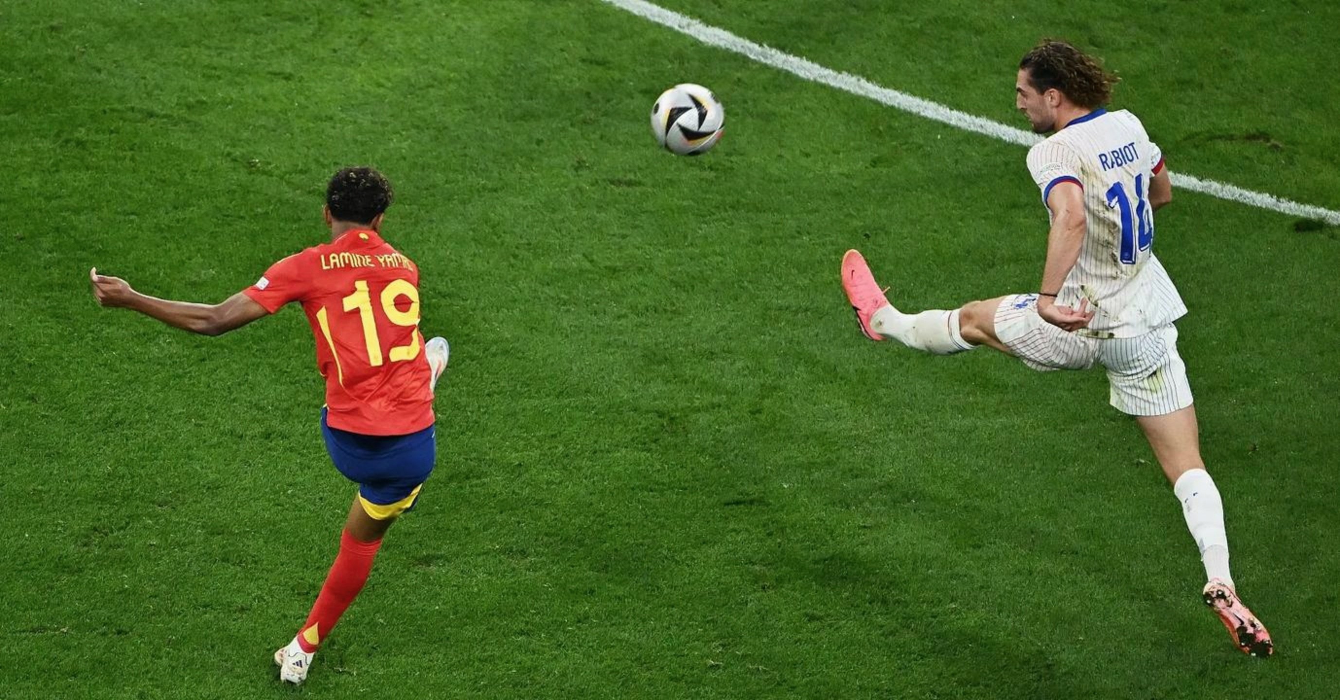 勒沃库森完胜比利时，莫德里奇高光表现