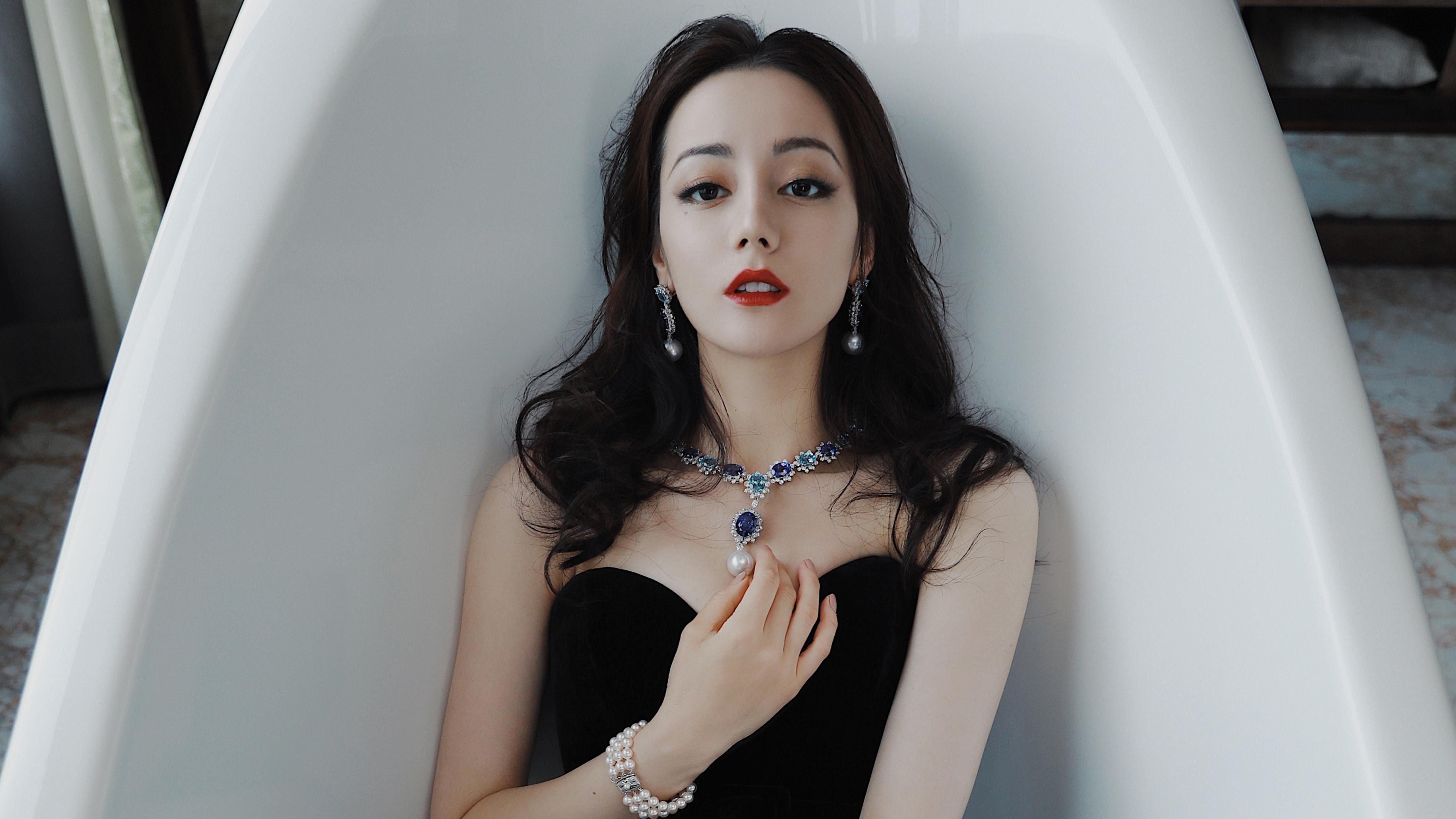 苍穹破晓，孤勇者勒克莱尔与雷诺车队的铁幕裂痕