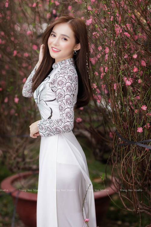 黄金一代黄昏，当非洲风暴吹过伊比利亚半岛，努涅斯用铁蹄改写剧本