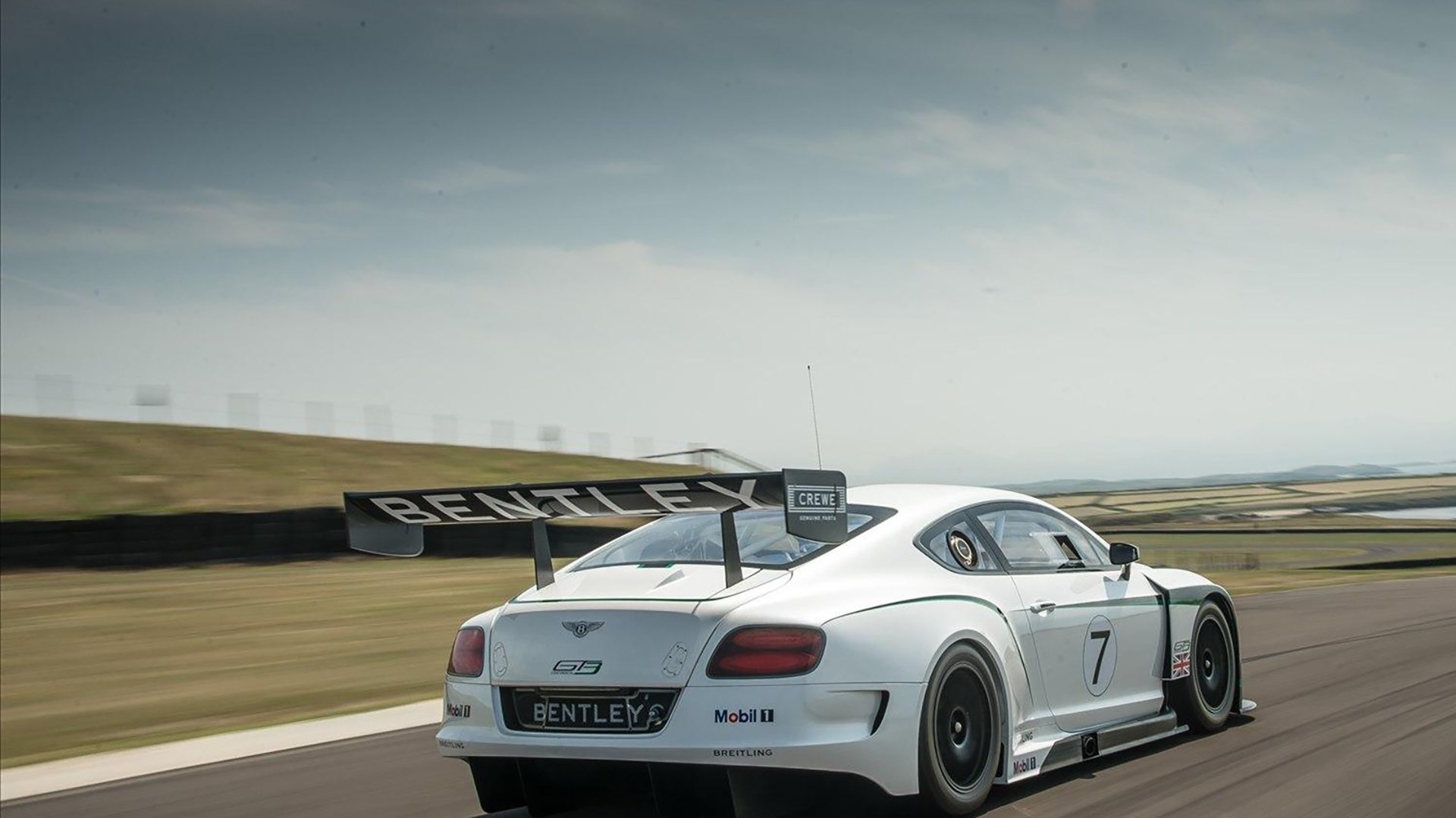 跨时空决战，杰伦格林主宰比赛走向，广东队一波带走老鹰