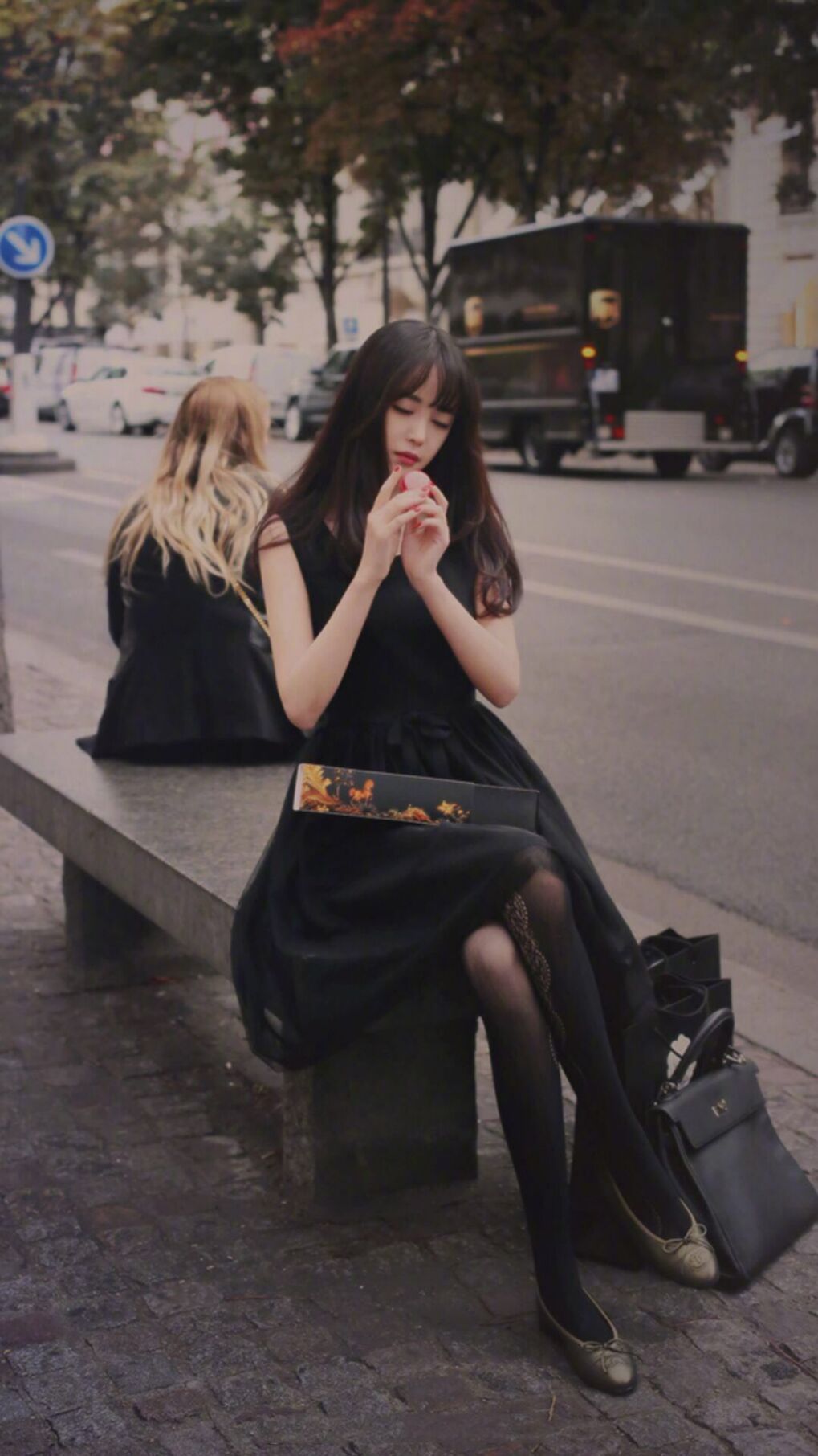 爱游戏大厅-跨界风暴，太阳淘汰马刺的篮球智慧，贝恩如何在英超争冠中接管比赛